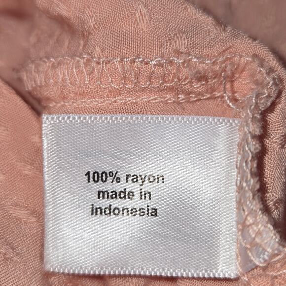 Lane Bryant Womens 26/28 Henley Top Peach Flowy Lightweight Romantic Feminine - Picture 10 of 10